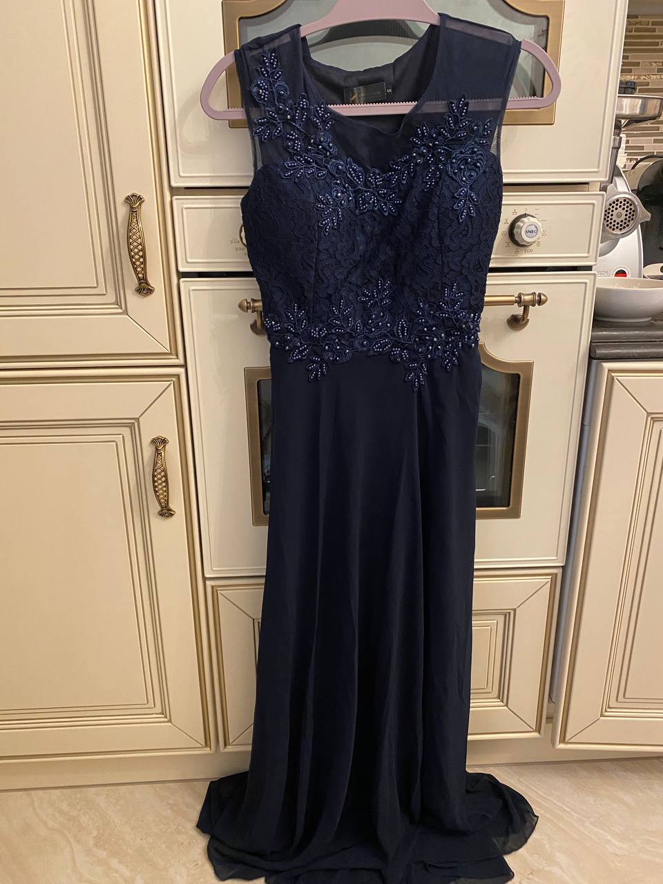 Продам платье размер 46 - Одежда в Котельники